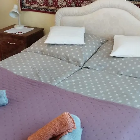 Apartment Rozsa Lakas Keszthely