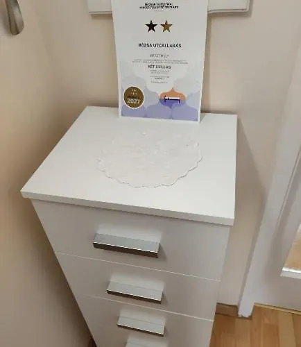 Apartament Rozsa Lakas