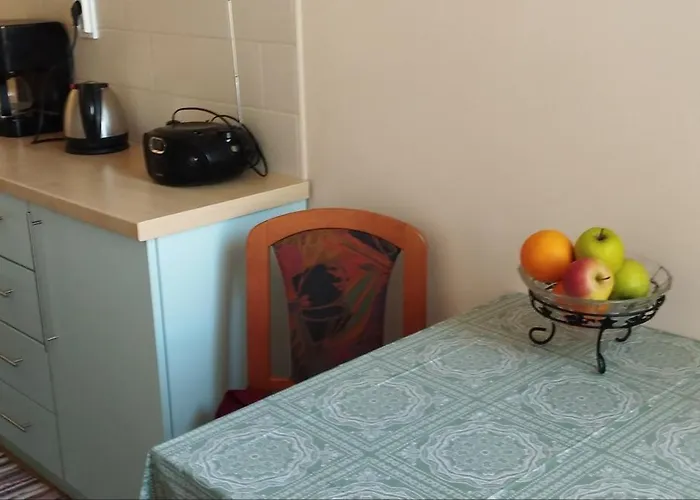 Rozsa Lakas Apartament *