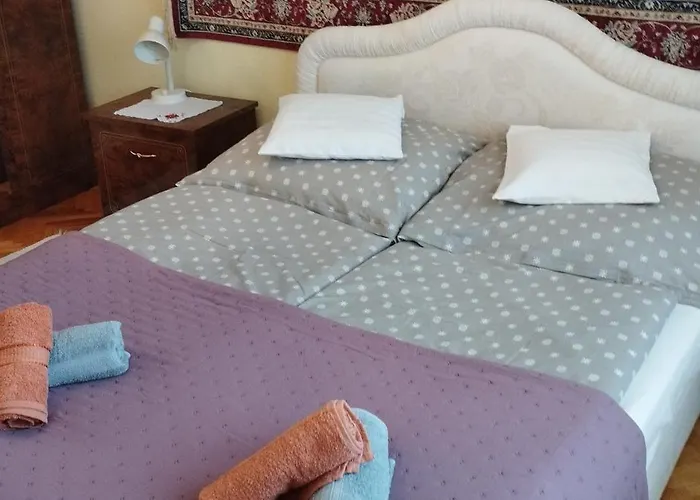 Apartament Rozsa Lakas Keszthely